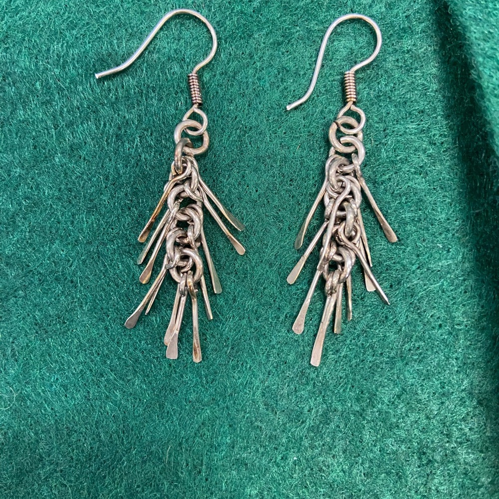 Chic Silver Chain Dangle Earrings